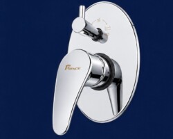 The Diverter system (I-series) combines style and functionality. This 100% brass concealed diverter system features a stunning mirror-chrome finish and a robust design, making it ideal for modern bathrooms in Surat. Experience precise single-lever blending for ultimate convenience. premium-faucets-surat.jpg